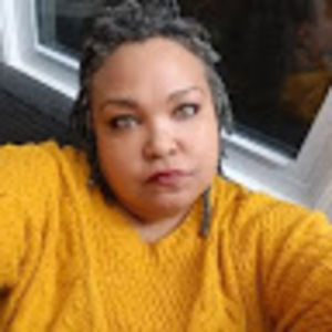 Meet your Posher, Alma